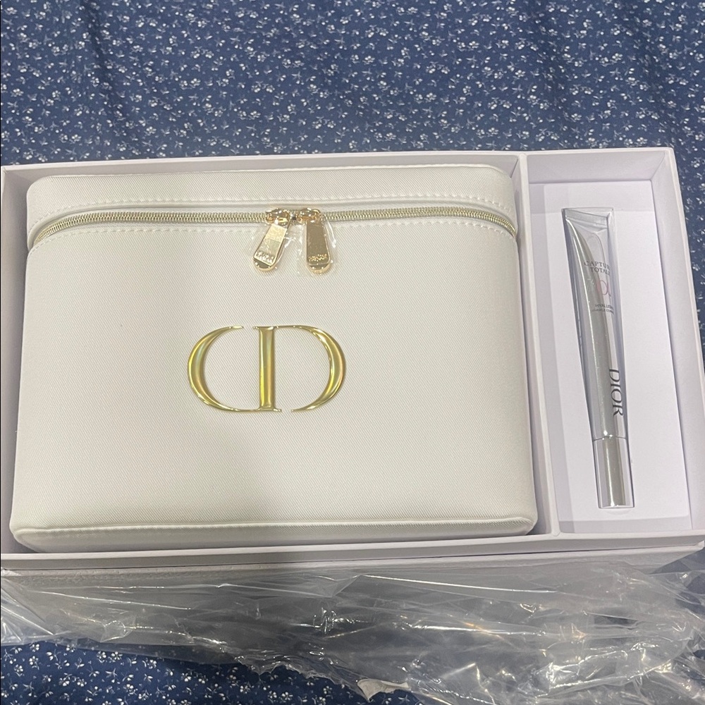 Dior White and Gold Pouch platinum set 4 item bundle - Picture 2 of 7